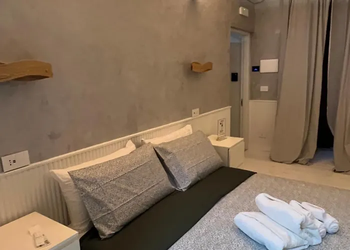 Villafranca17 Pensión Roma